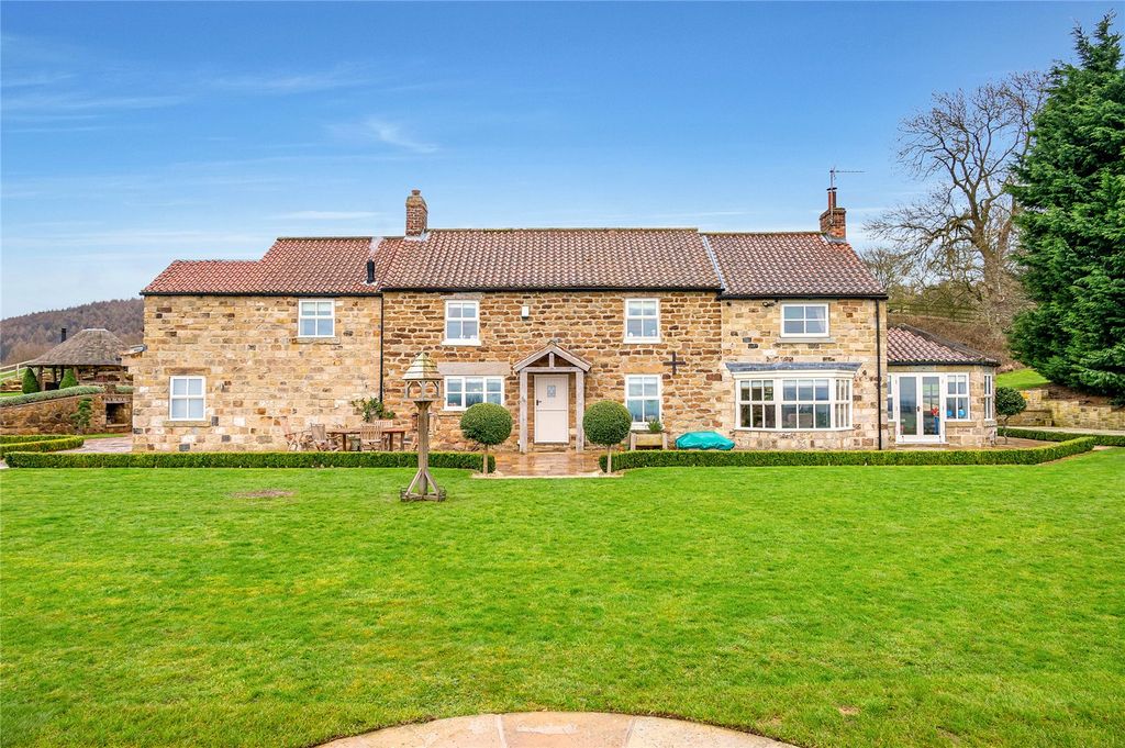 Additional image 8 of 5 bed detached house for saleOsgoodby, Osgoodby, Thirsk, North Yorkshire YO7