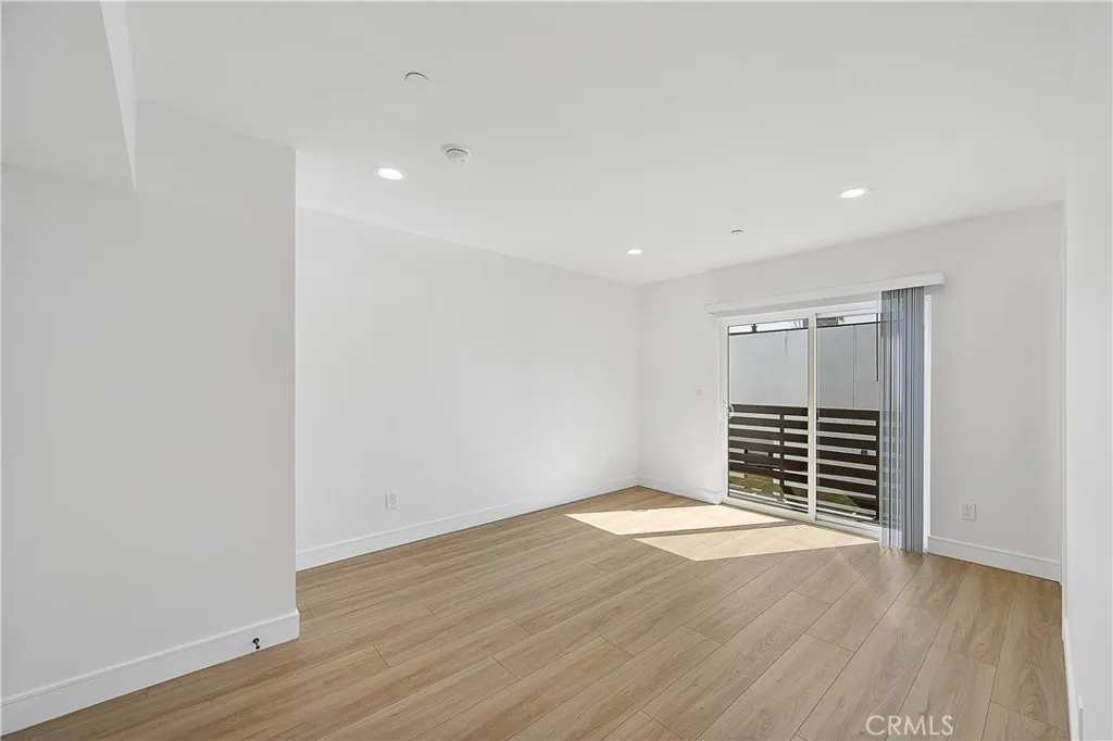 Additional image 9 of 14420 Tiara St, Van Nuys, CA 91401