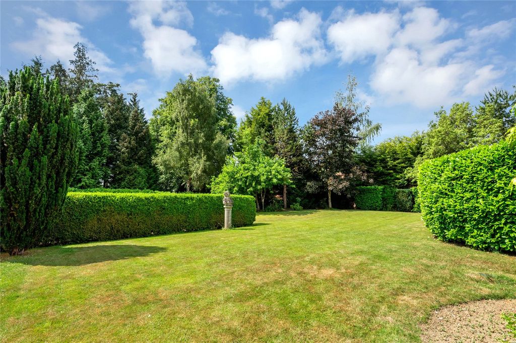 Additional image 22 of 5 bed detached house for saleChestnut Drive, Stretton Hall, Oadby, Leicester LE2