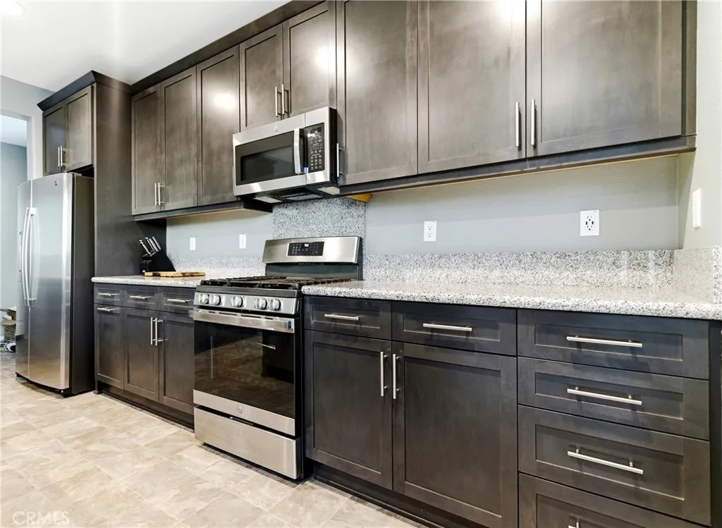 Additional image 42 of 13269 Fremontia Rd, Victorville, CA 92392