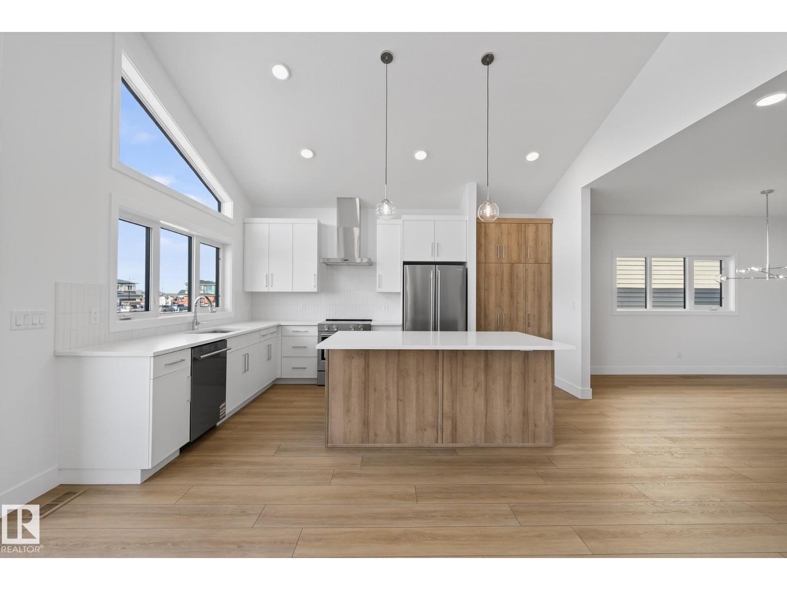 Additional image 5 of 7093 Kiviaq Crescent SW, Edmonton, AB, T6W5N7