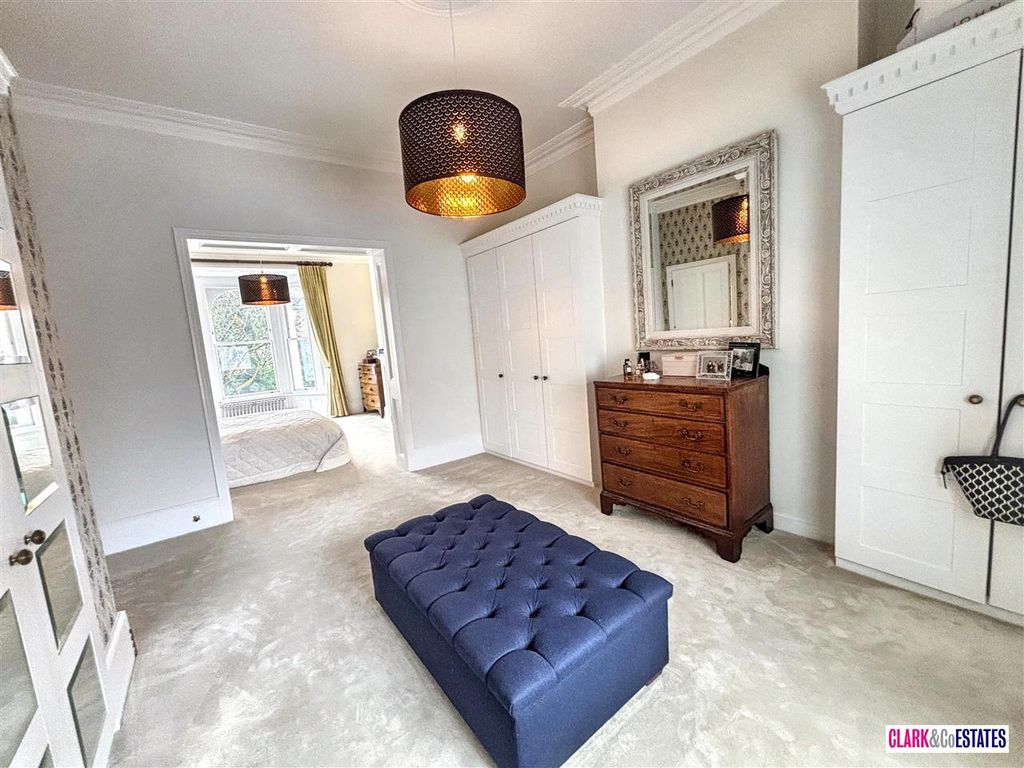 Additional image 10 of 5 bed flat for salePowderham Crescent, Exeter EX4