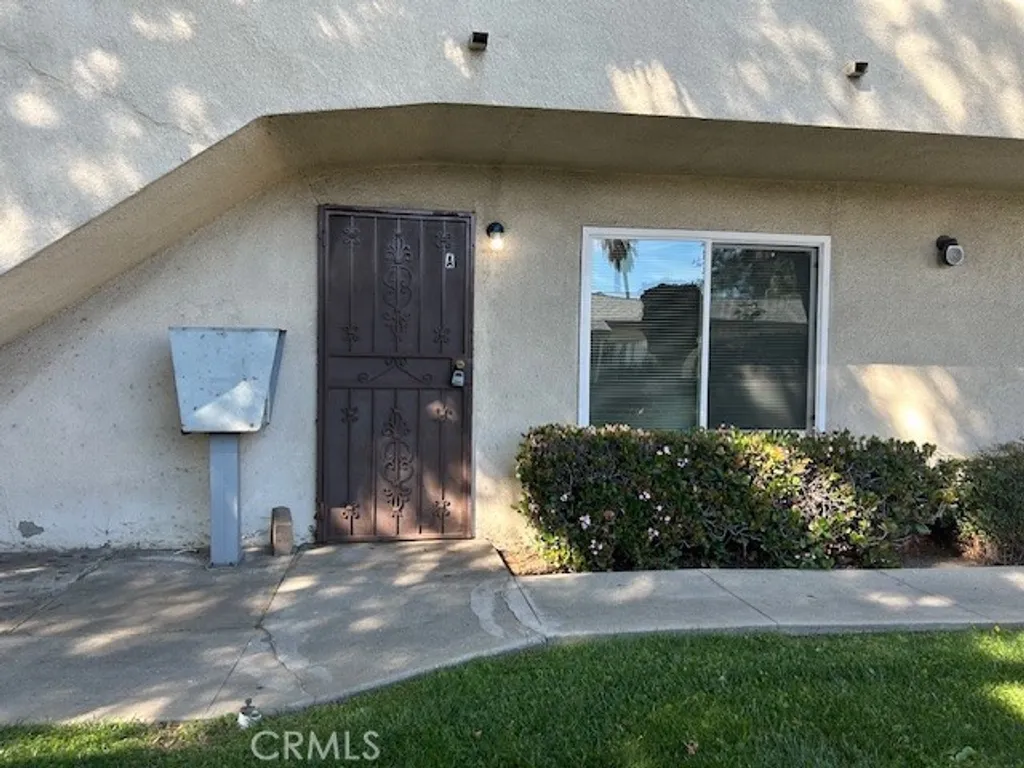 Additional image 3 of 234 Garnet Way Unit A, Upland, CA 91786