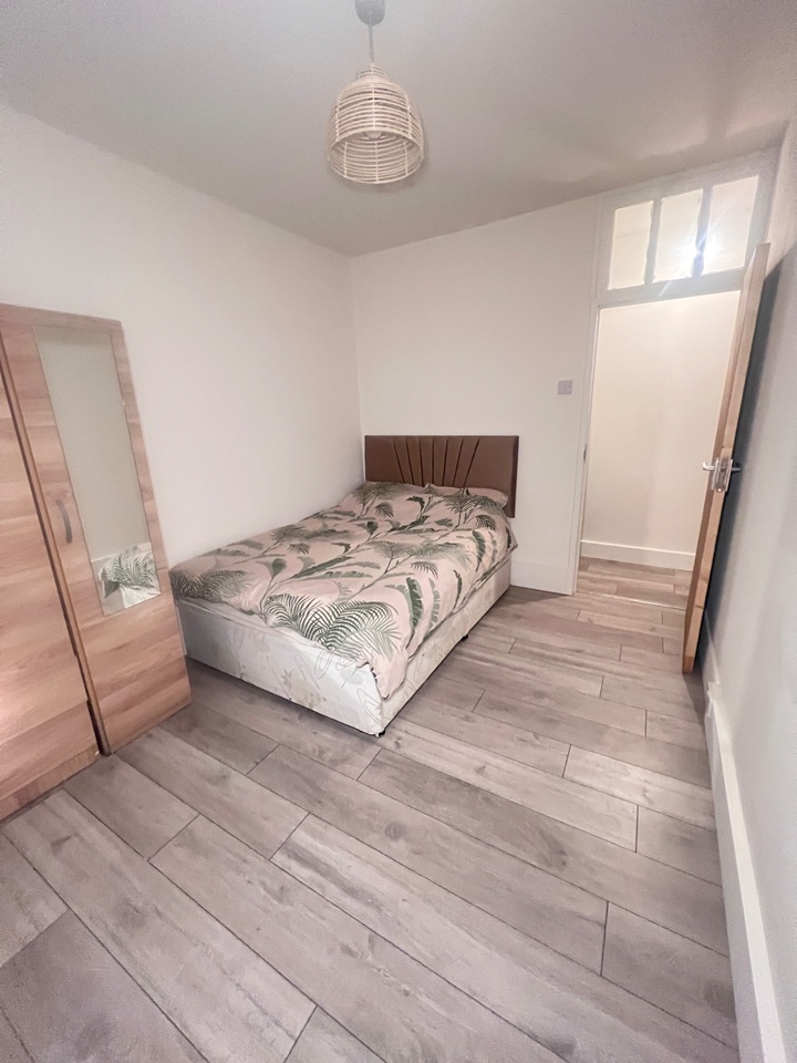 Room in a Shared Flat, Kennington Oval, SE11, N1 7GU