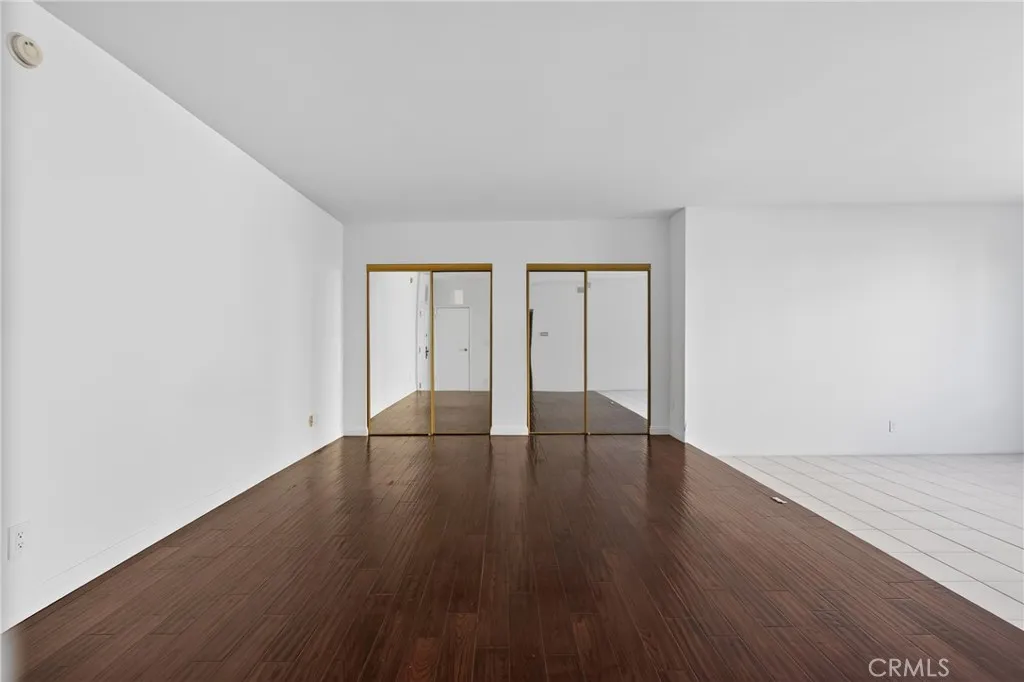 Additional image 6 of 4441 Woodman Avenue Unit 111, Sherman Oaks, CA 91423