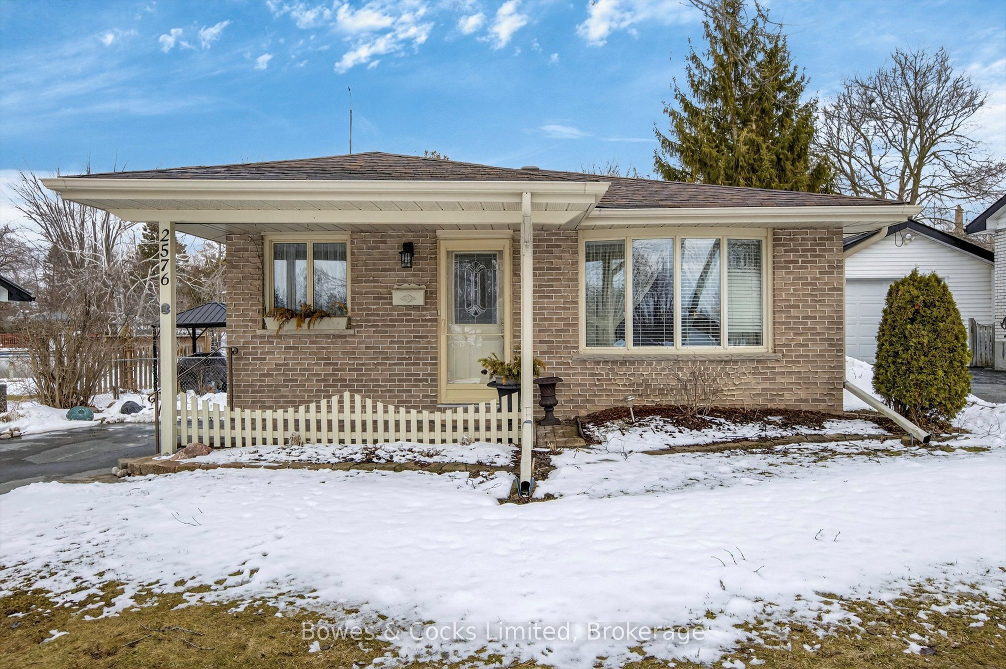 2576 Bensfort Road, Peterborough, ON, K9J 1C9