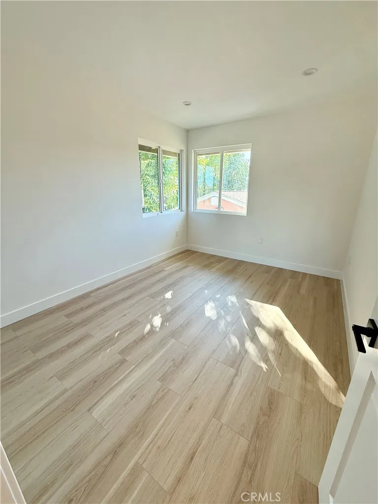 Additional image 19 of 20407 Strathern St Unit 20411, Winnetka, CA 91306