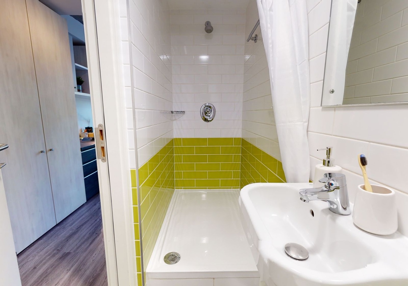 Additional image 5 of Studio Flat, Iq Aldgate, E1, E1 1LP