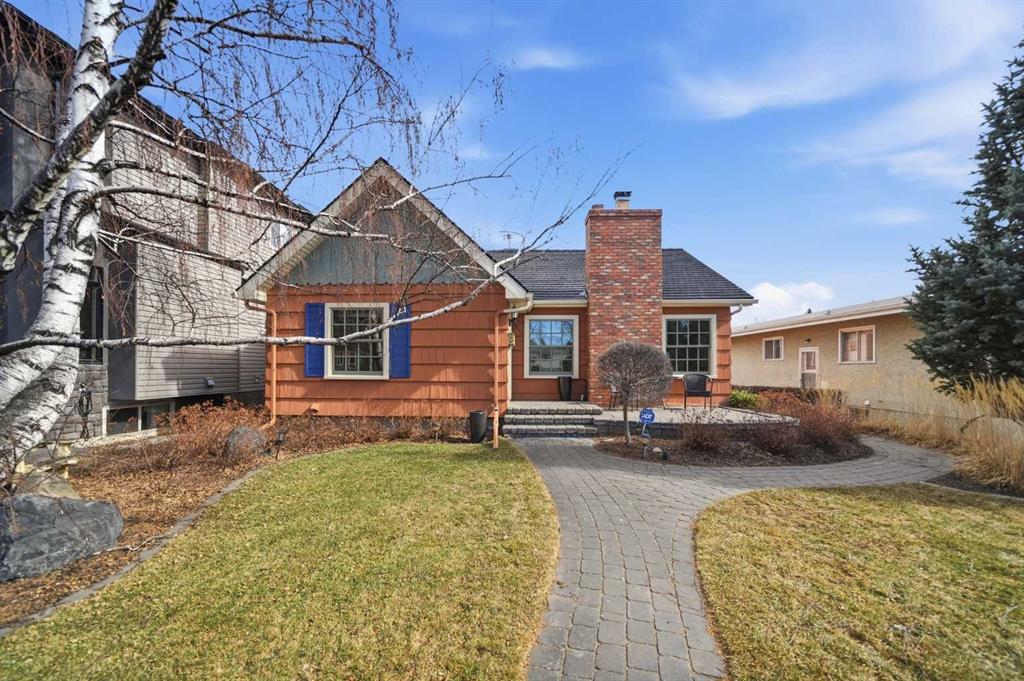 Additional image 3 of 2208 31 Street SW, Calgary, AB, T3E 2N4
