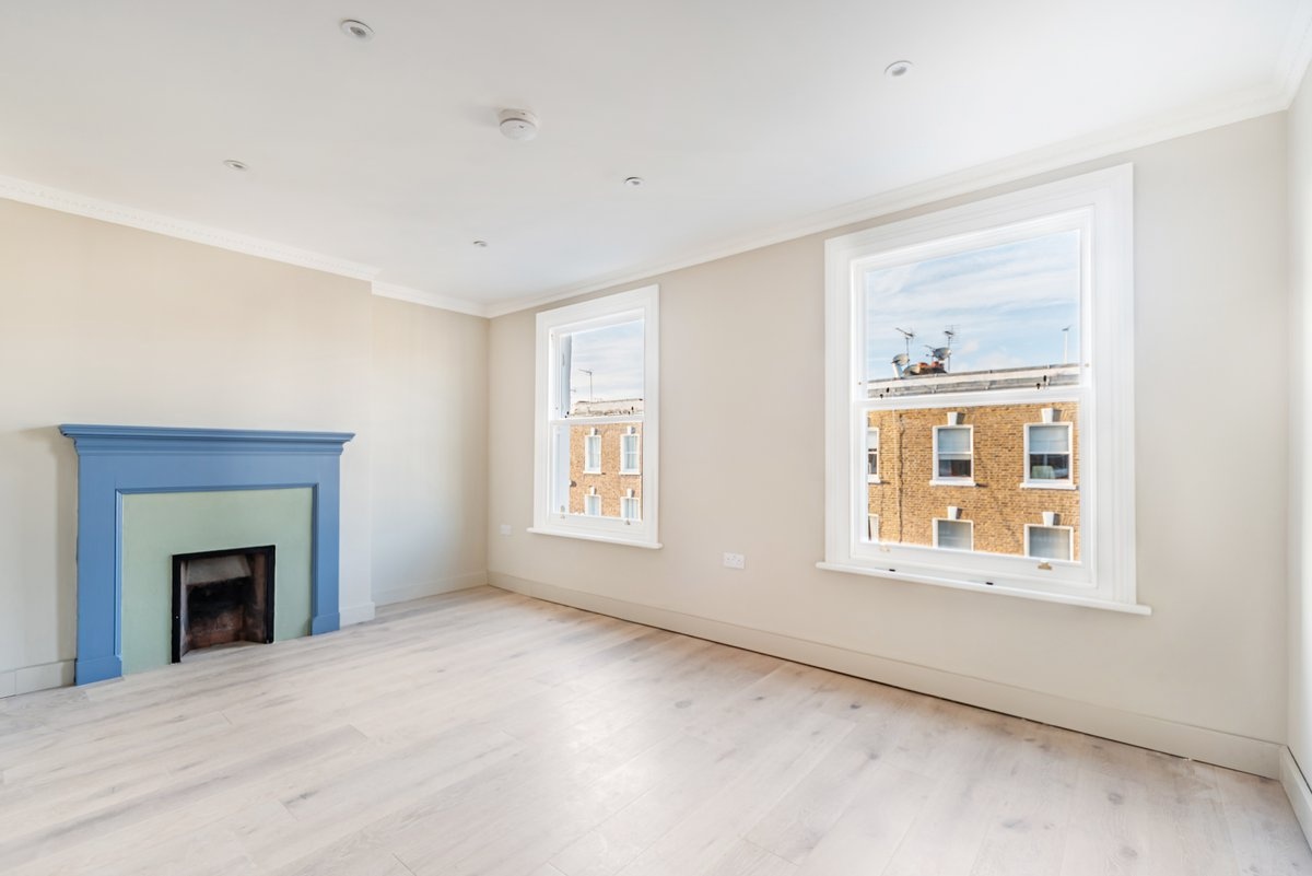 Additional image 3 of 3 Bed Flat, Redburn Street, SW3, N1 7GU