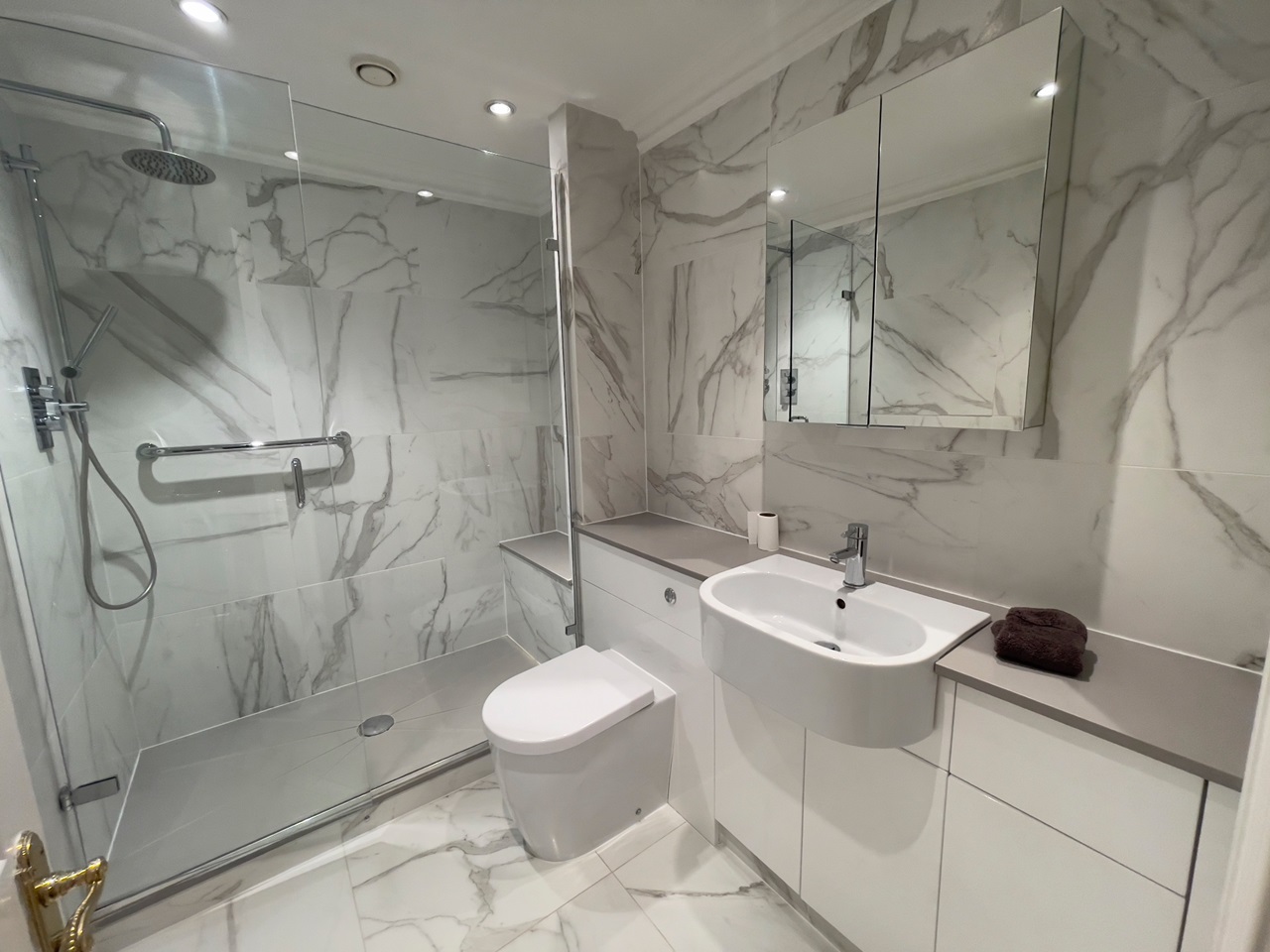 Additional image 6 of 2 Bed Flat, Charlesworth House, SW7, N1 7GU