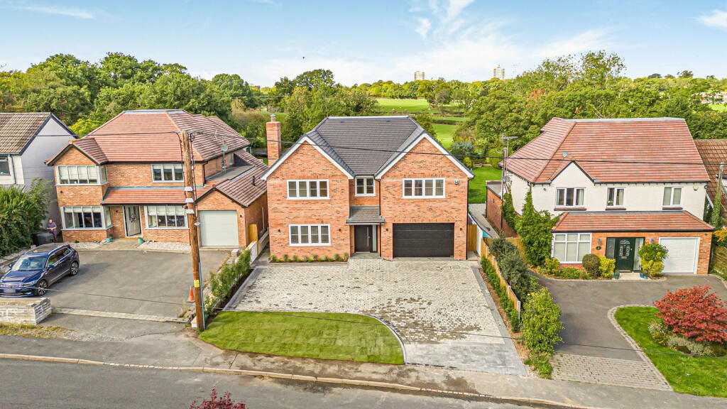 Additional image 37 of New Road, B47