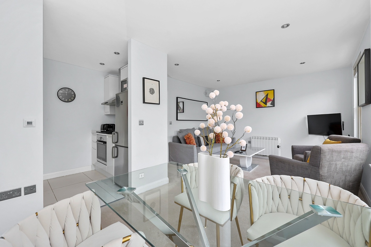 Additional image 23 of 2 Bed Flat, Hanbury Street, E1, N1 7GU