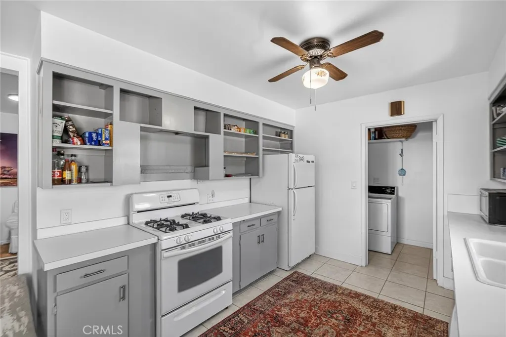 Additional image 16 of 237 Avenida Montalvo Unit A, San Clemente, CA 92672