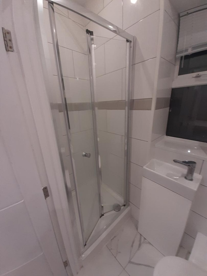 Additional image 19 of Studio Flat, London, SW1V, N1 7GU