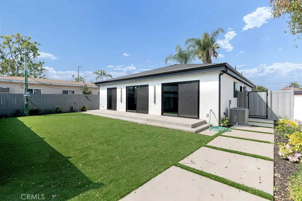 Additional image 31 of 18240 Hartland Street, Reseda, CA 91335