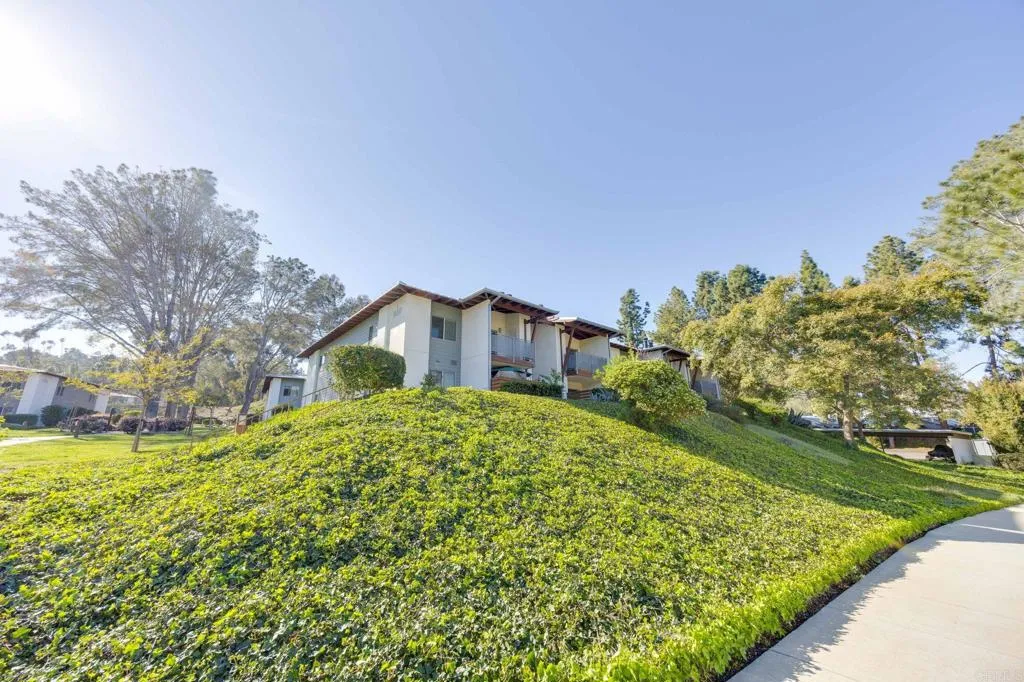 Additional image 60 of 1650 S El Camino Real Unit F201, Encinitas, CA 92024