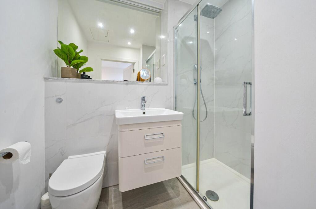 Additional image 6 of Broadwater Road, Welwyn Garden City, Hertfordshire