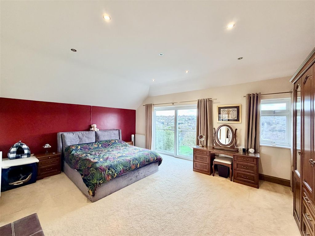 Additional image 7 of 6 bed property for salePlymstock, Plymouth PL9
