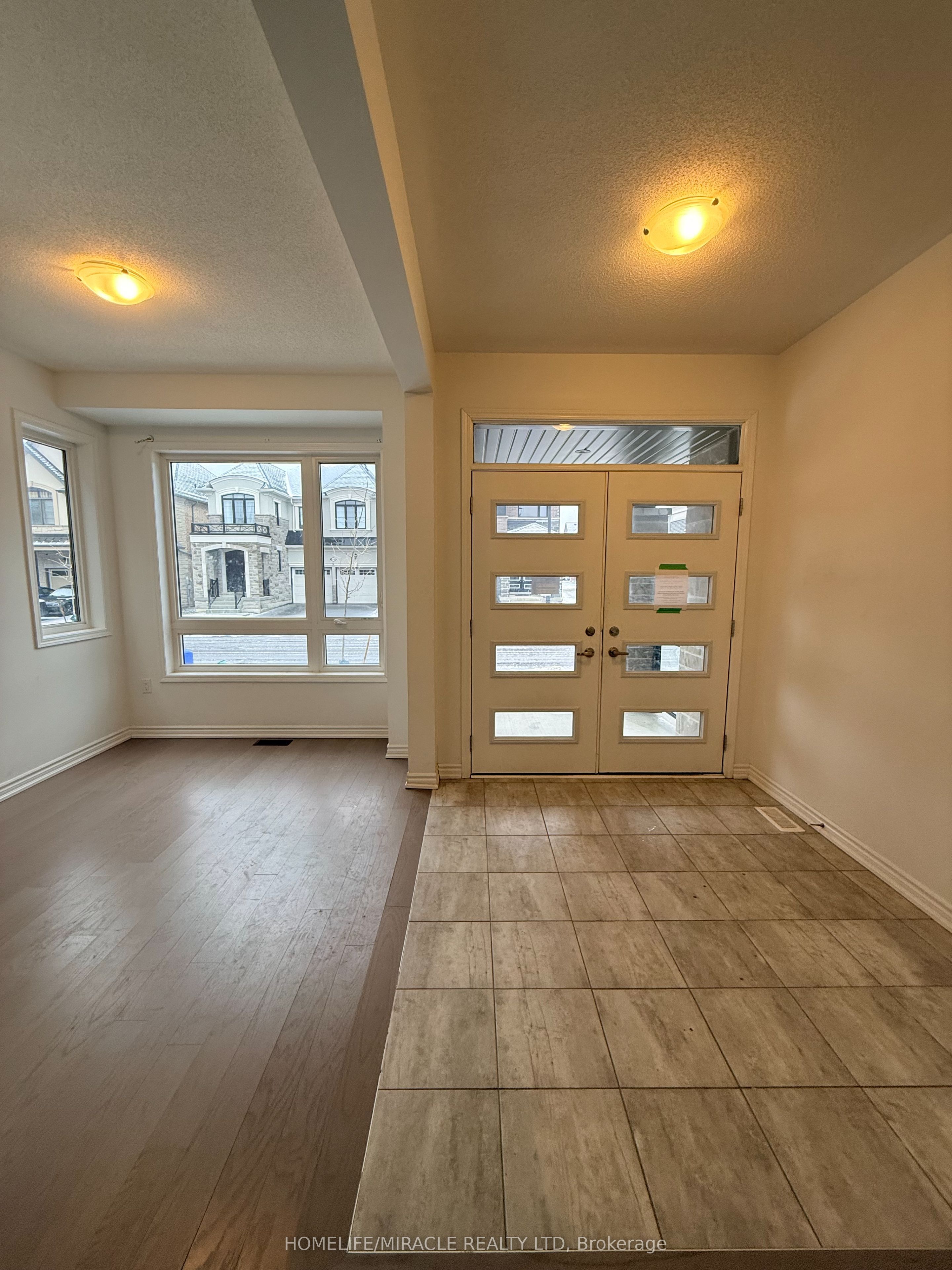 Additional image 5 of 1421 Swallowtail Lane, Pickering, ON, L1X 0N8