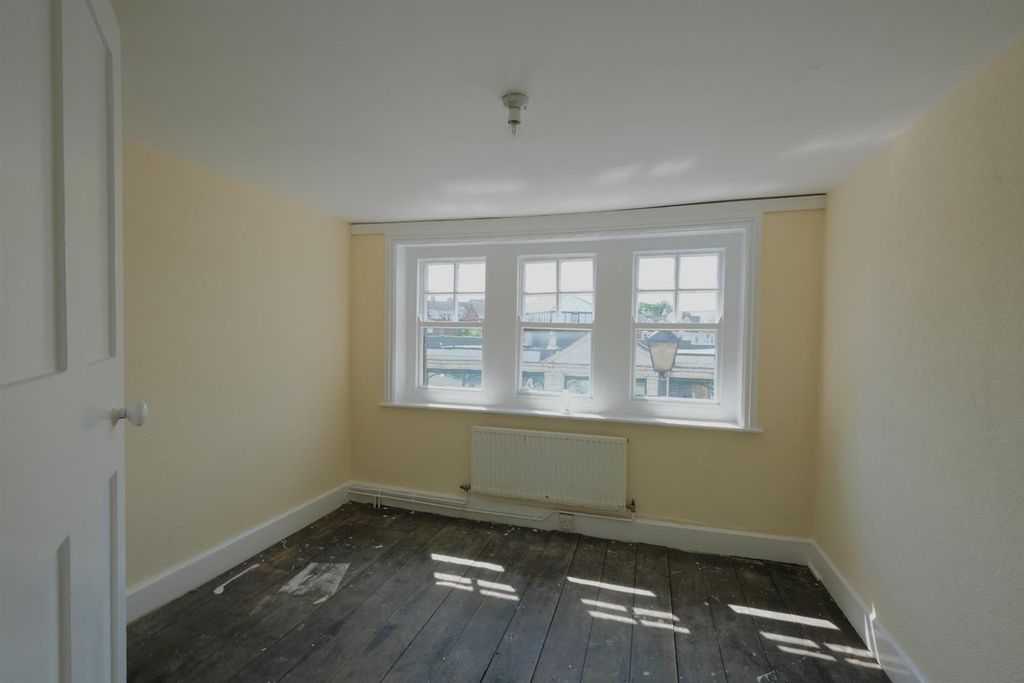 Additional image 9 of 3 bed maisonette for salePrinces Avenue, Llandrindod Wells LD1