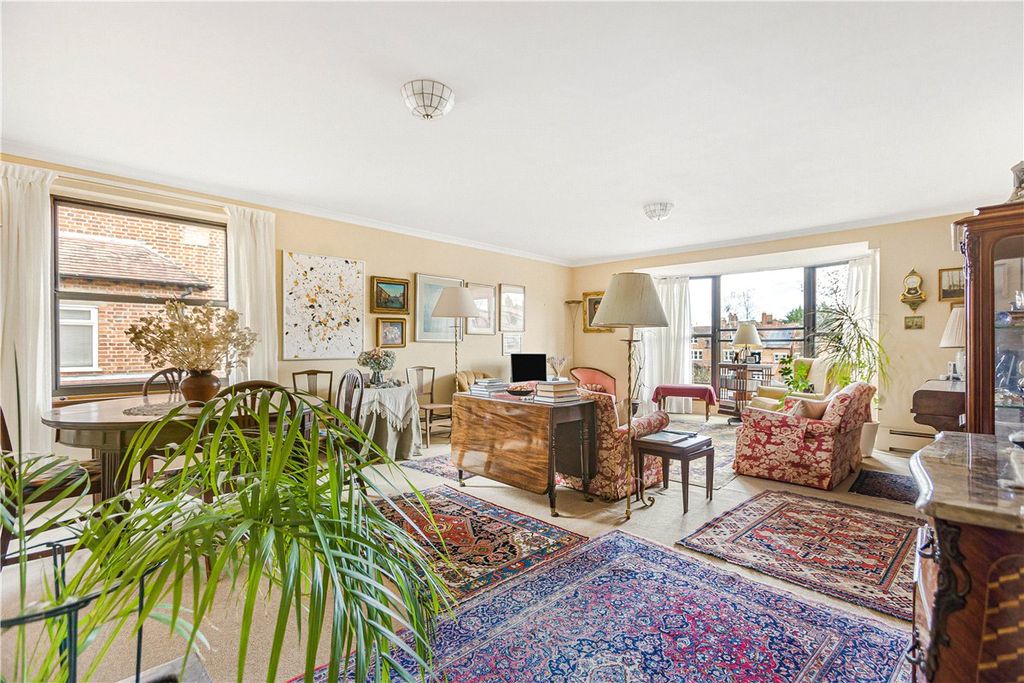 Additional image 2 of 2 bed flat for saleBanbury Road, Oxford, Oxfordshire OX2