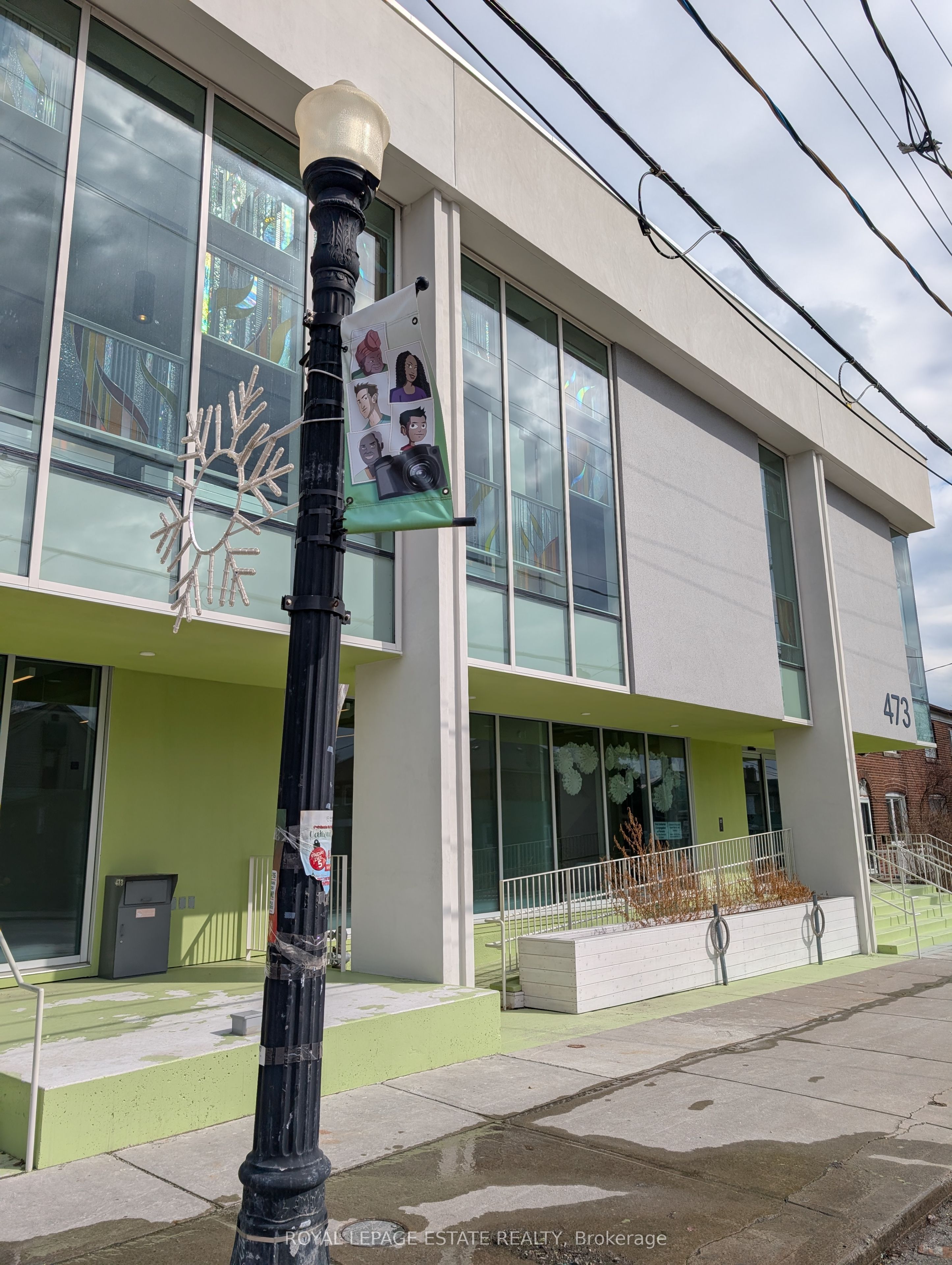 Additional image 2 of (Main Level)-473 Oakwood Avenue, Toronto, ON, M6E 2W4