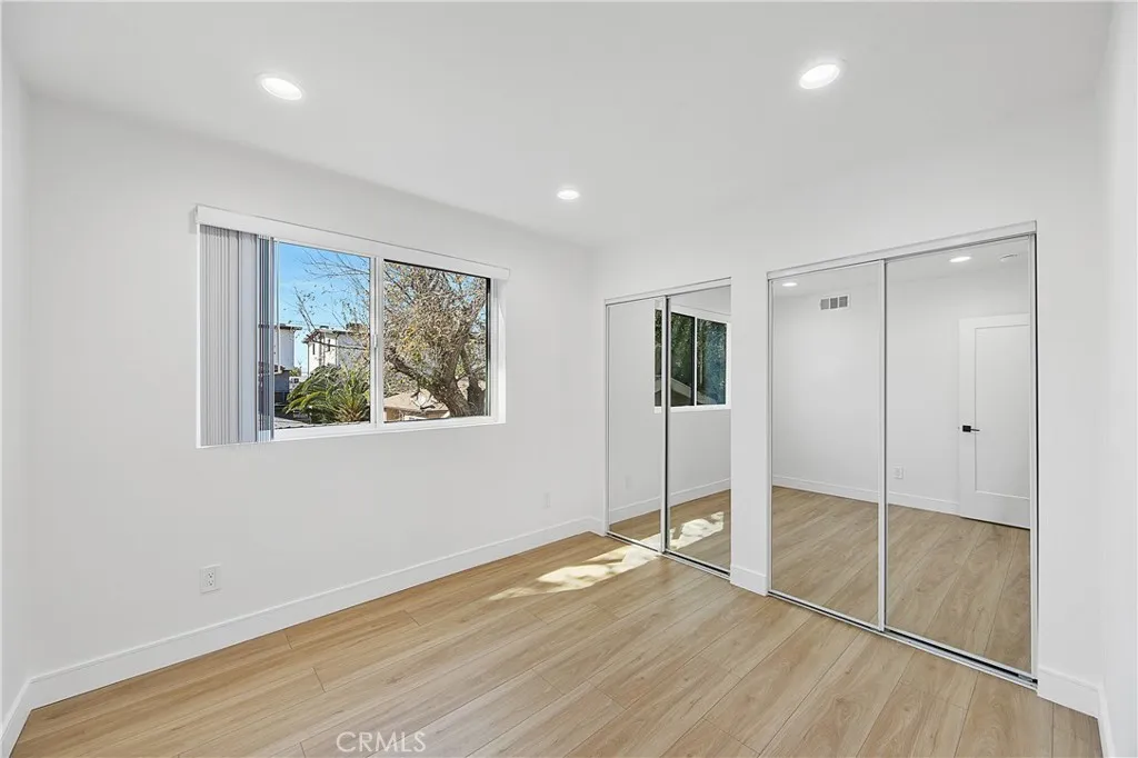 Additional image 46 of 14422 Tiara Unit 1/2, Van Nuys, CA 91401