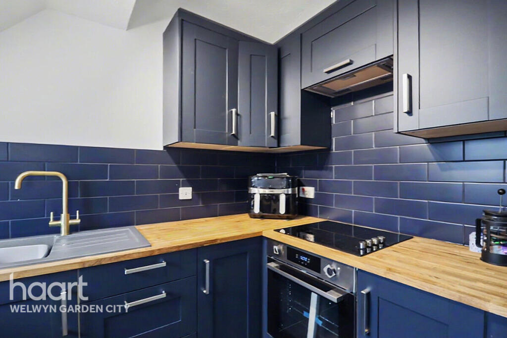 Additional image 6 of Barnside Court, Welwyn Garden City