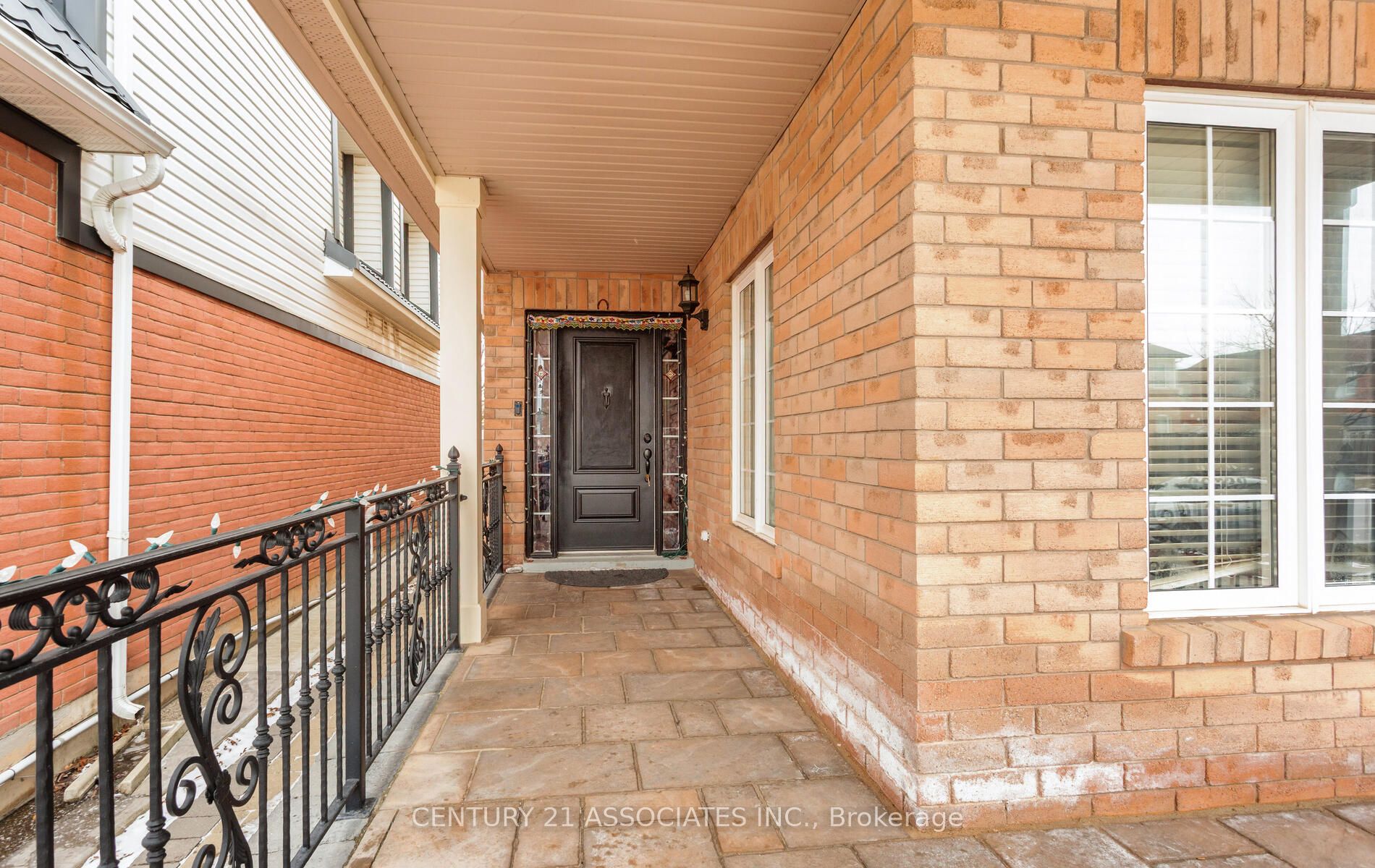Additional image 2 of (UPPER LEVEL-998 Vickerman Way, Milton, ON, L9T 0J6