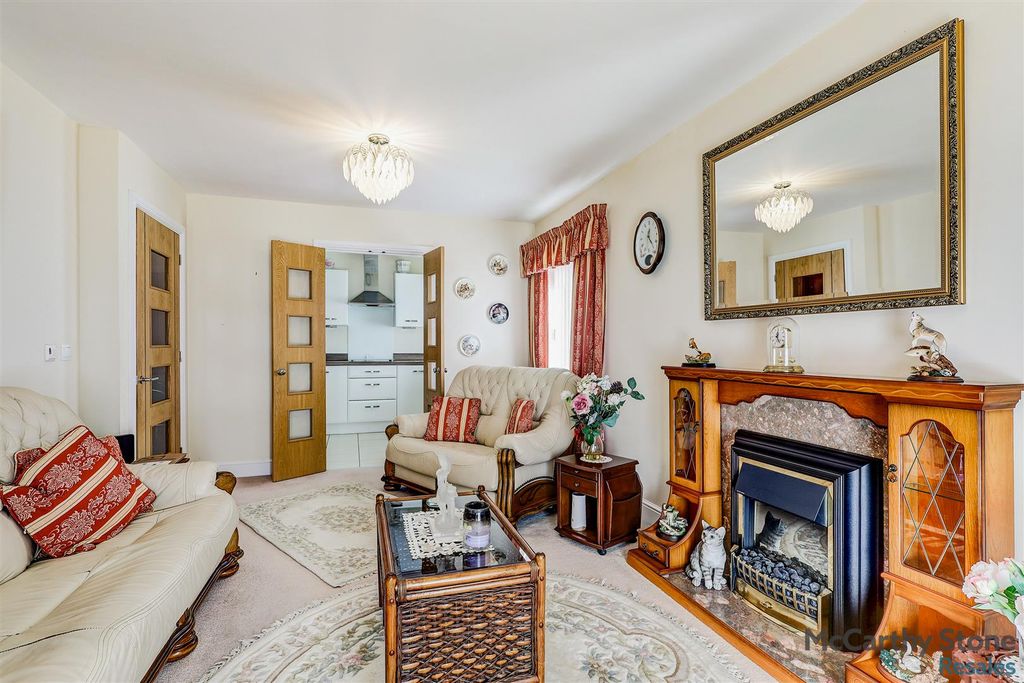 Additional image 4 of 2 bed flat for saleWardington Court, Welford Road, Northampton, Northamptonshire NN2