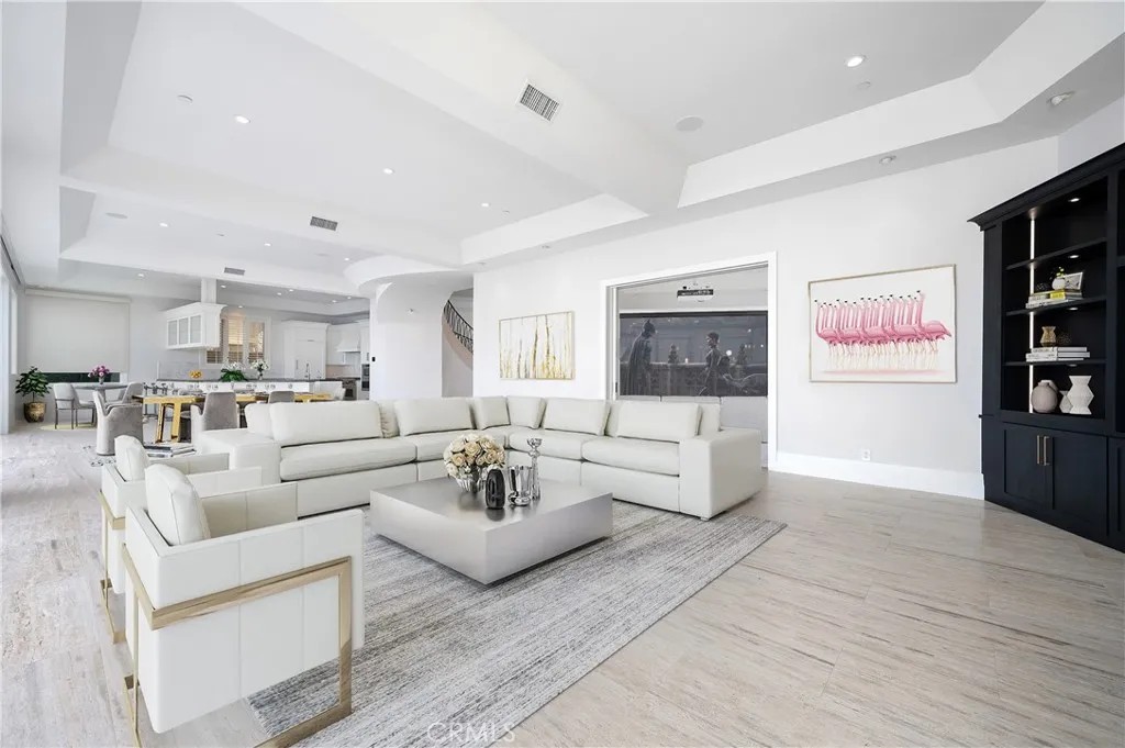 Additional image 47 of 45 Linda Isle, Newport Beach, CA 92660