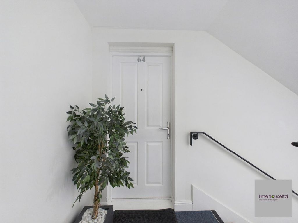 Additional image 2 of 2 bed flat for saleLoaningdale Avenue, Biggar ML12
