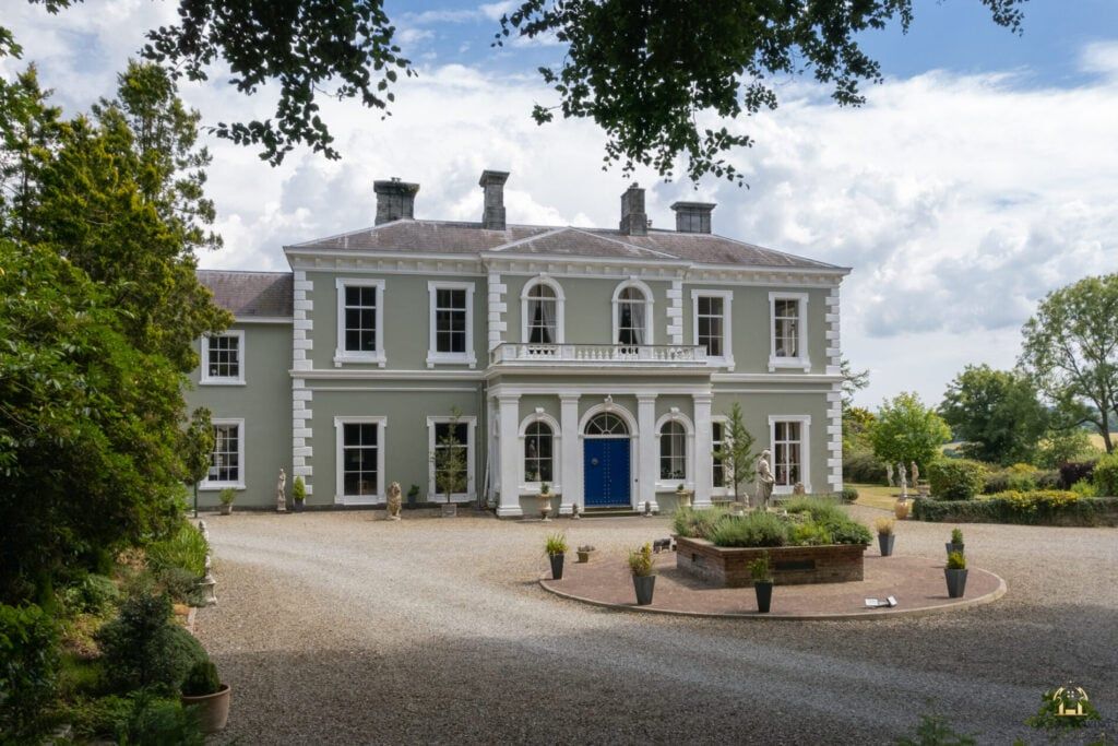 21 bed detached house for saleLlechryd, Cardigan SA43