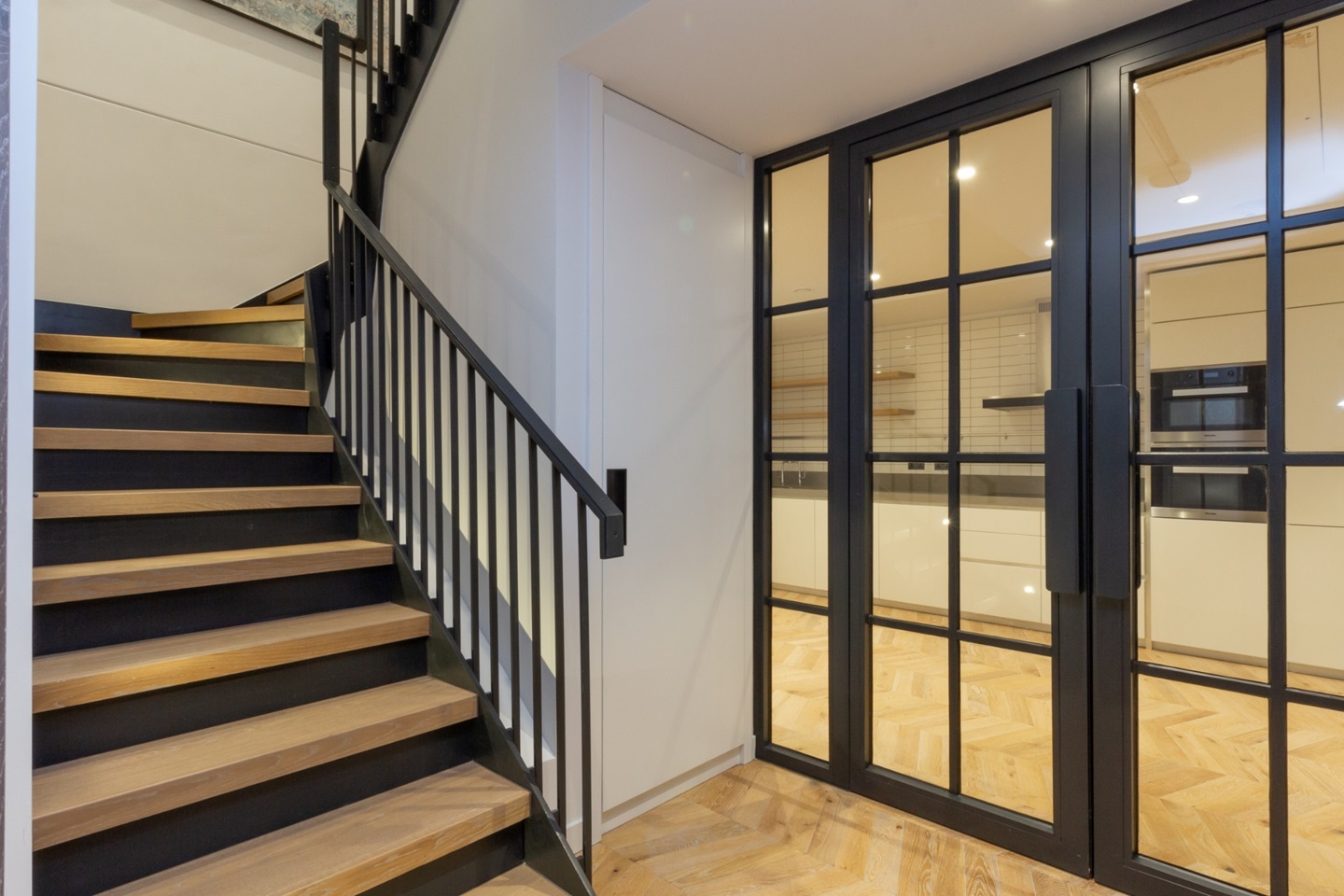 Additional image 10 of 2 Bed Flat, Switch House East Battersea Power St, SW11, N1 7GU