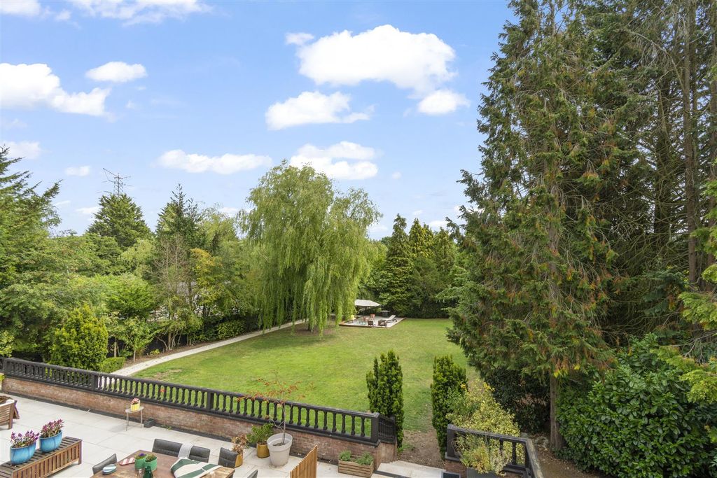 Additional image 96 of 7 bed property for saleLovelace Avenue, Solihull B91