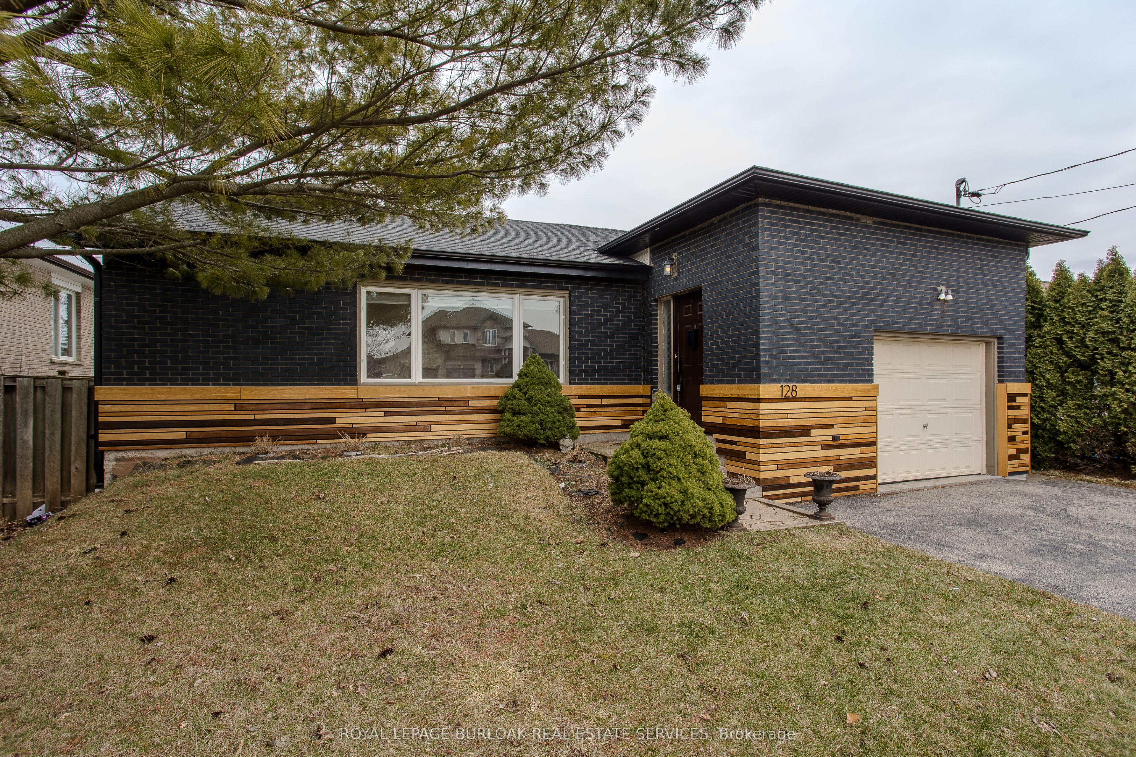 128 Margaret Avenue, Hamilton, ON, L8G 3G8