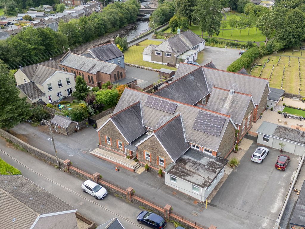 Additional image 37 of 6 bed detached house for salePantyffynnon Road, Ystradgynlais, Swansea SA9