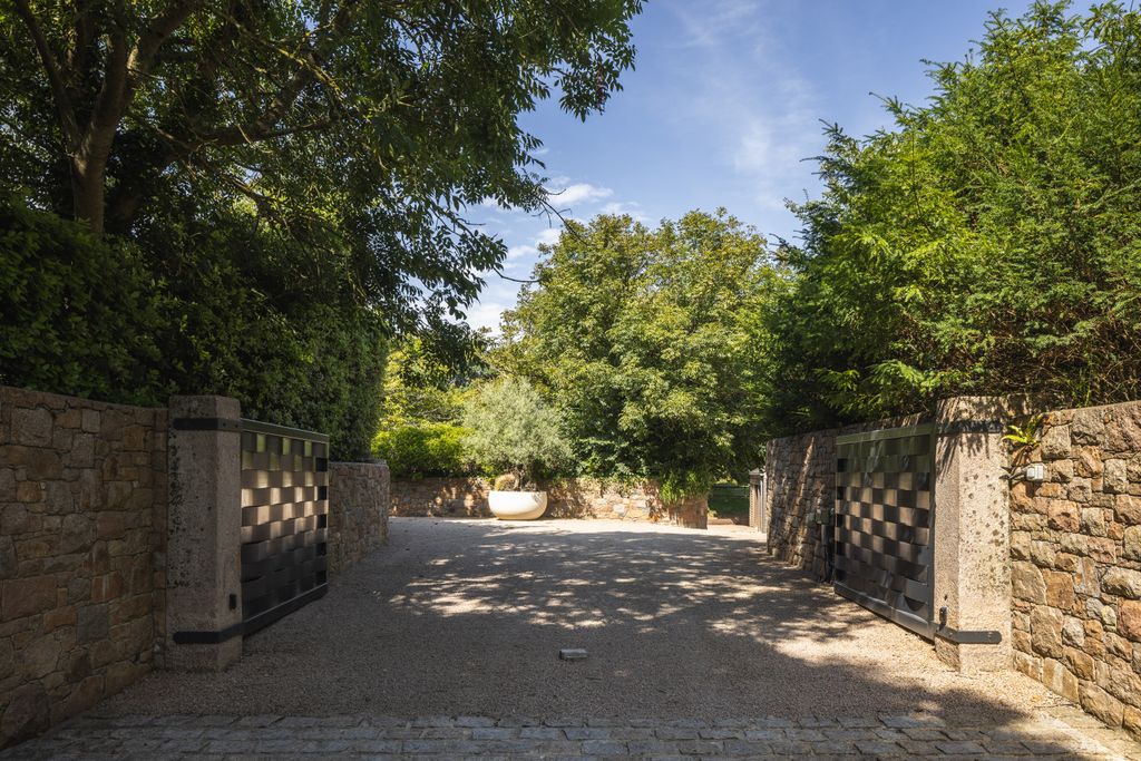 Additional image 3 of 6 bed detached house for saleLa Rue Du Grand Mourier, St. John, Jersey JE3