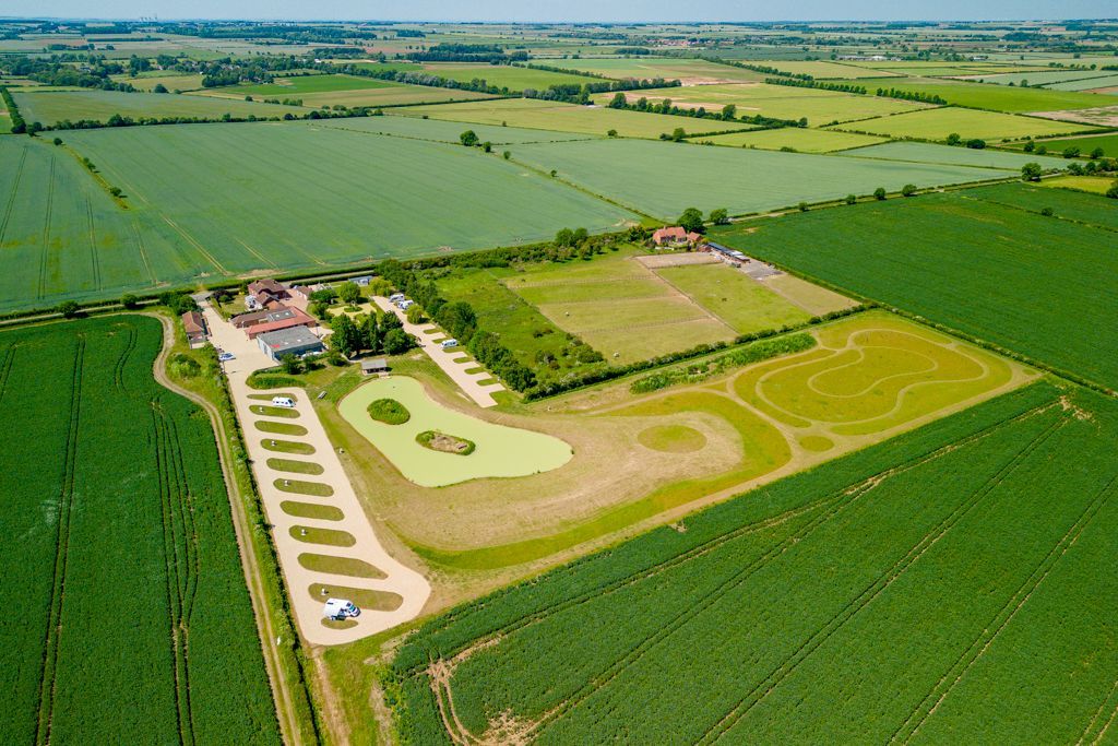 Additional image 2 of 5 bed country house for saleCross Lane, Glentham, Market Rasen LN8