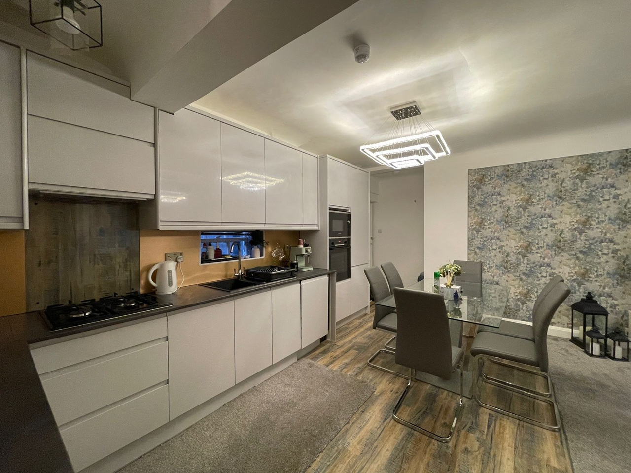 Additional image 8 of 3 Bed Flat, Pelham Court, SW3, N1 7GU