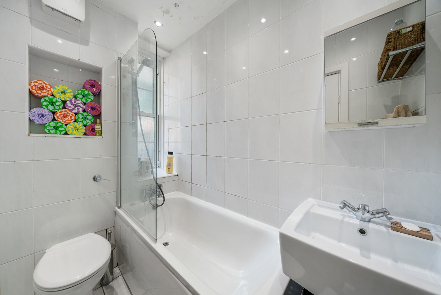 Additional image 5 of 3 Bed Flat, Vauban Estate, SE16, N1 7GU