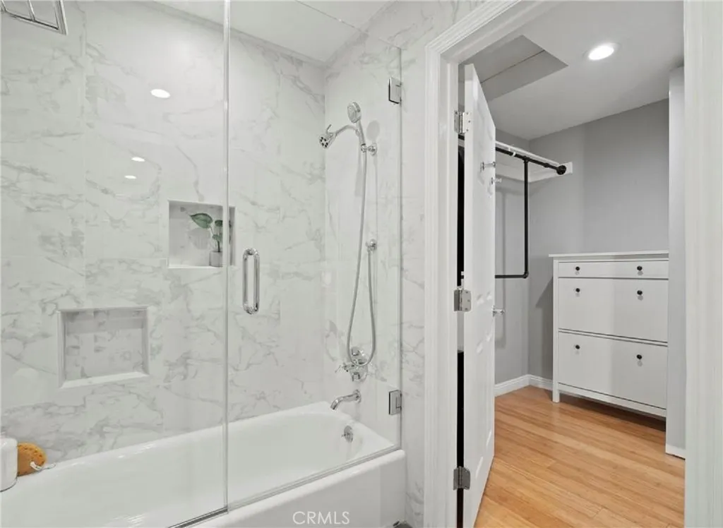 Additional image 19 of 300 Alpine Street Unit 3, Pasadena, CA 91106