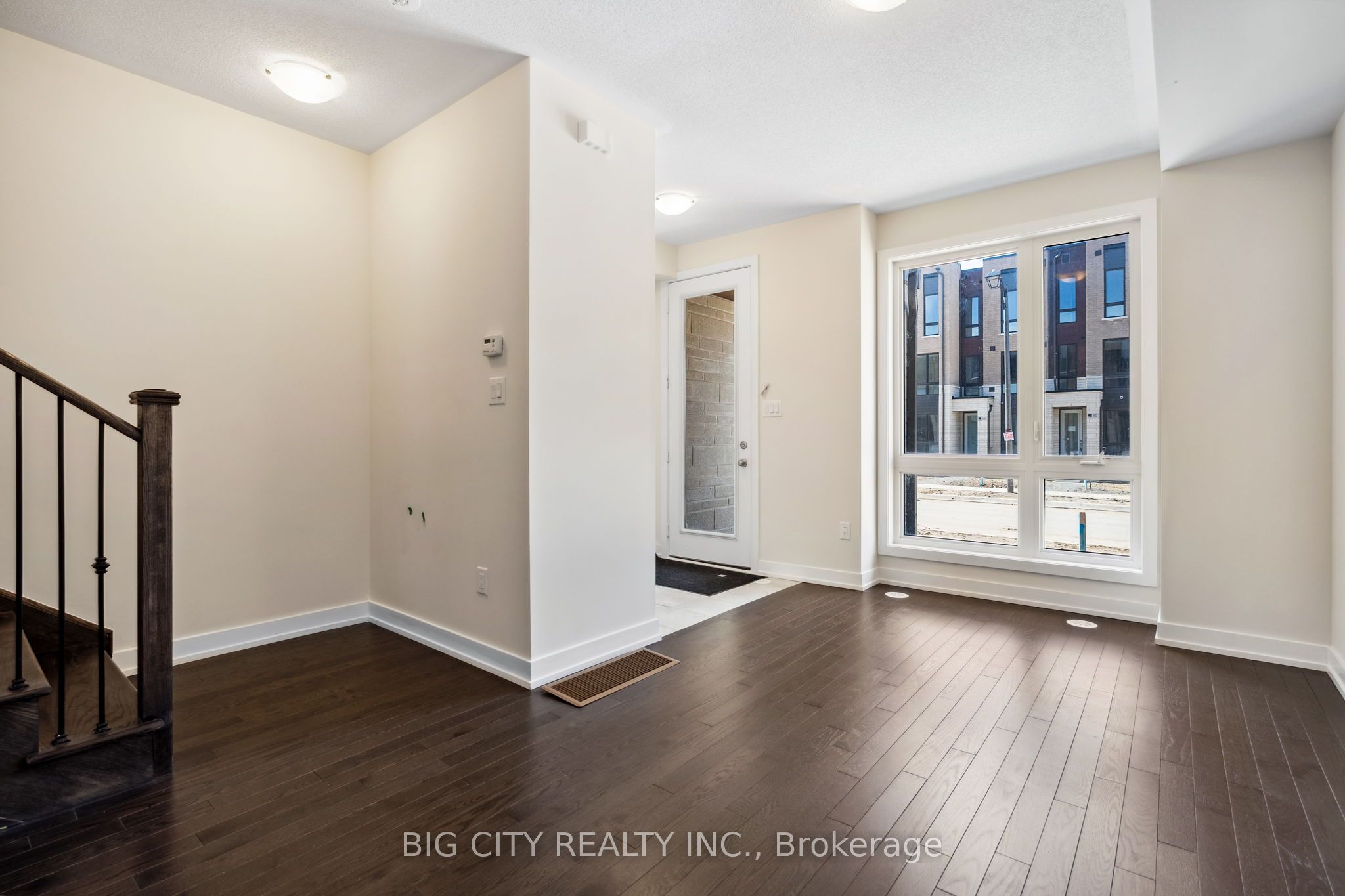 Additional image 3 of 101 Stauffer Crescent, Markham, ON, L6B 1R1
