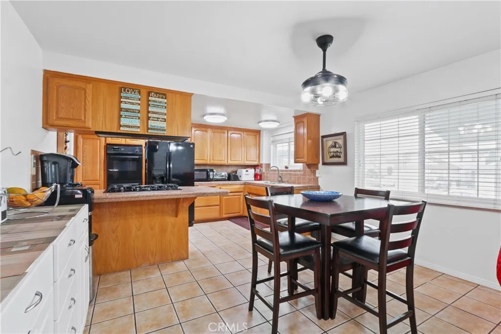 Additional image 18 of 1002 Fernrest Dr, Harbor City, CA 90710