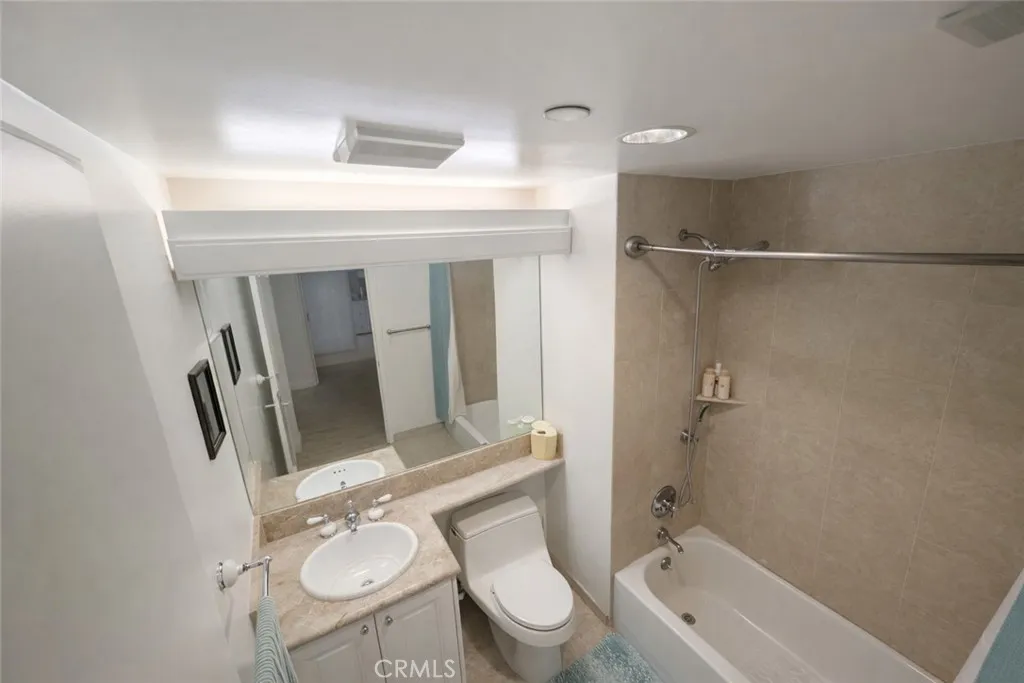 Additional image 37 of 12222 Wilshire Boulevard Unit 508, Los Angeles, CA 90025