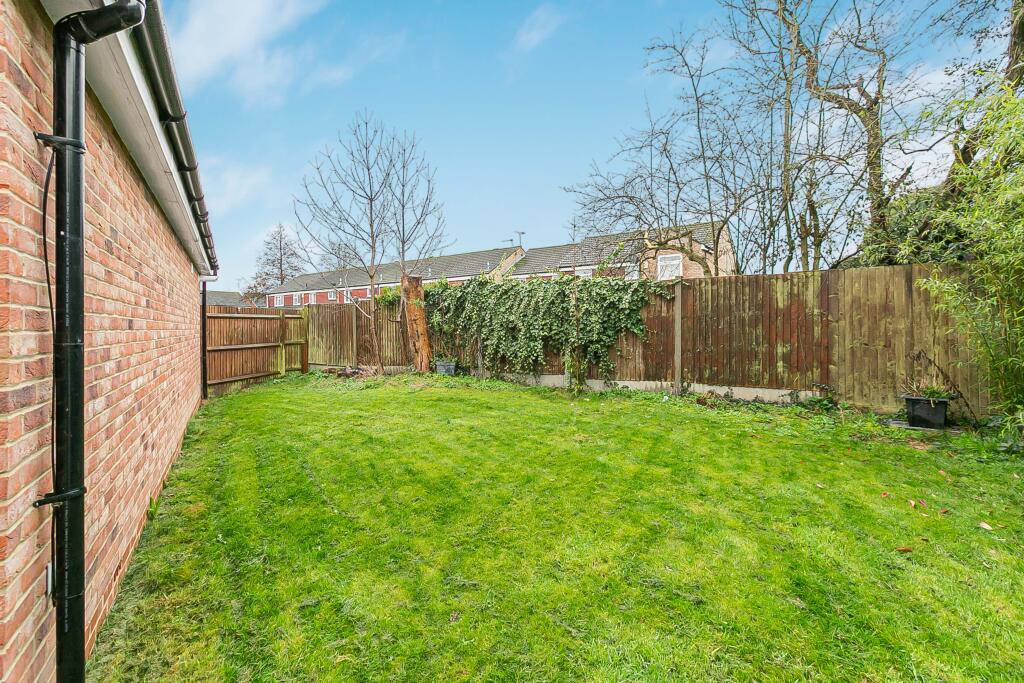 Additional image 17 of Maplefield, Park Street, St Albans, AL2