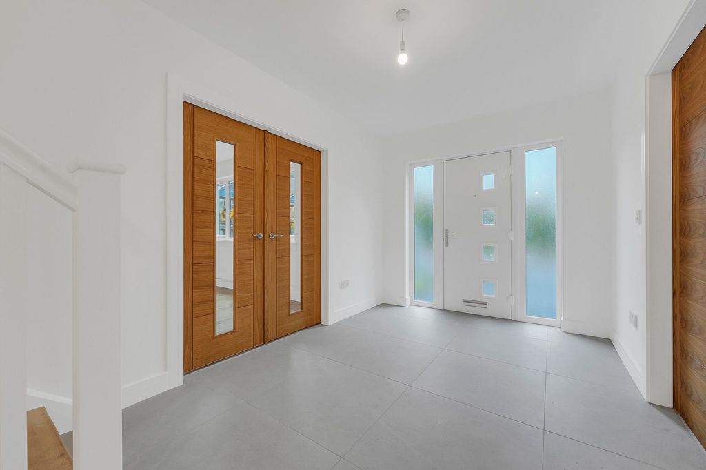 Additional image 8 of 5 bed detached house for sale3 Redwood Gardens, Perceton, Irvine KA11