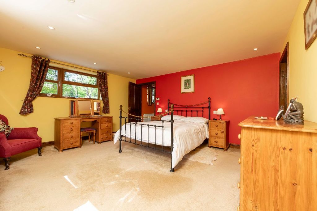 Additional image 38 of 4 bed detached house for saleEdwardsville, Treharris CF46