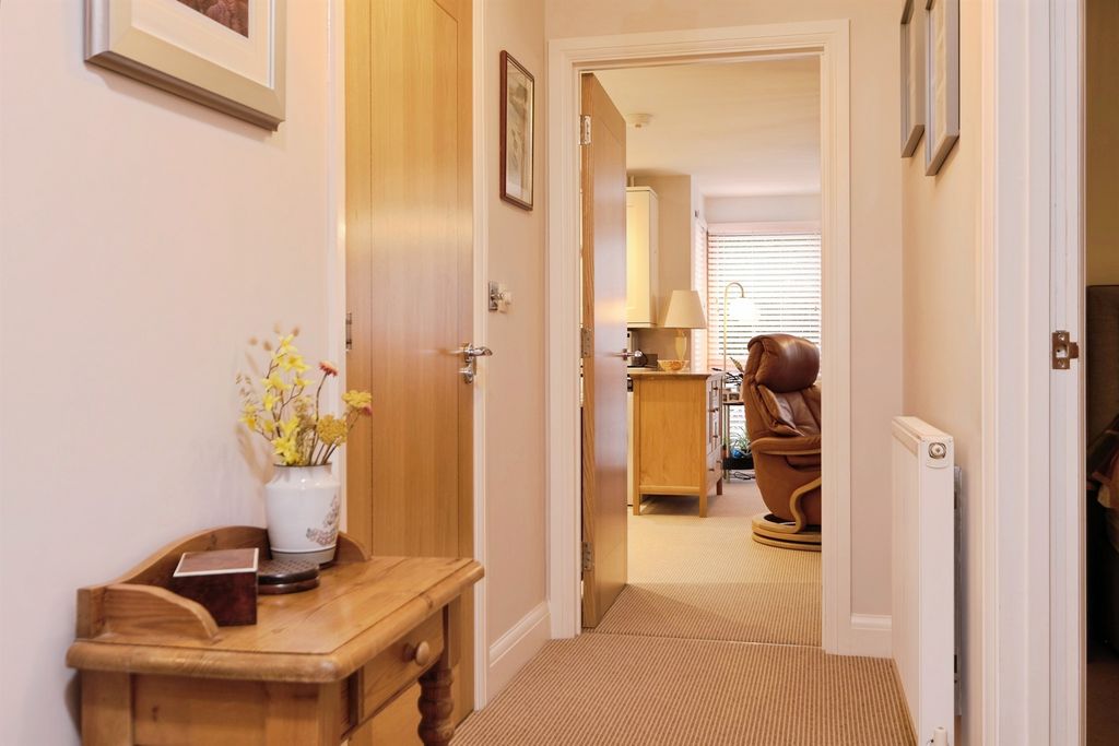 Additional image 9 of 2 bed flat for saleDixton Road, Monmouth NP25